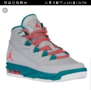 Boyz Size 6 Jordans!